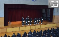 賞状伝達式の様子(吹奏楽部) 賞状伝達式の様子(吹奏楽部)